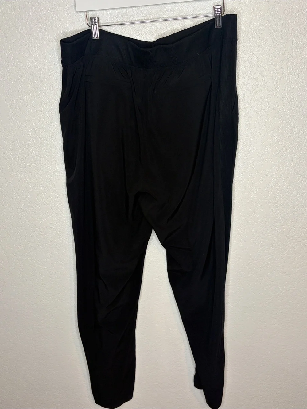 Athleta Black Ribbed Panel Activewear Pull On Pants Size 18 Travel Commuter